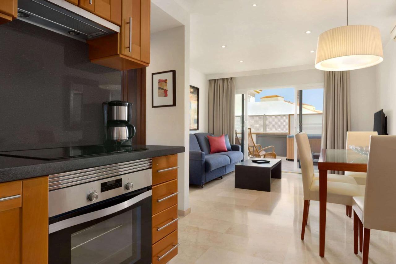 Wyndham Residences Golf Del Sur サンミゲル・デ・アボナ エクステリア 写真