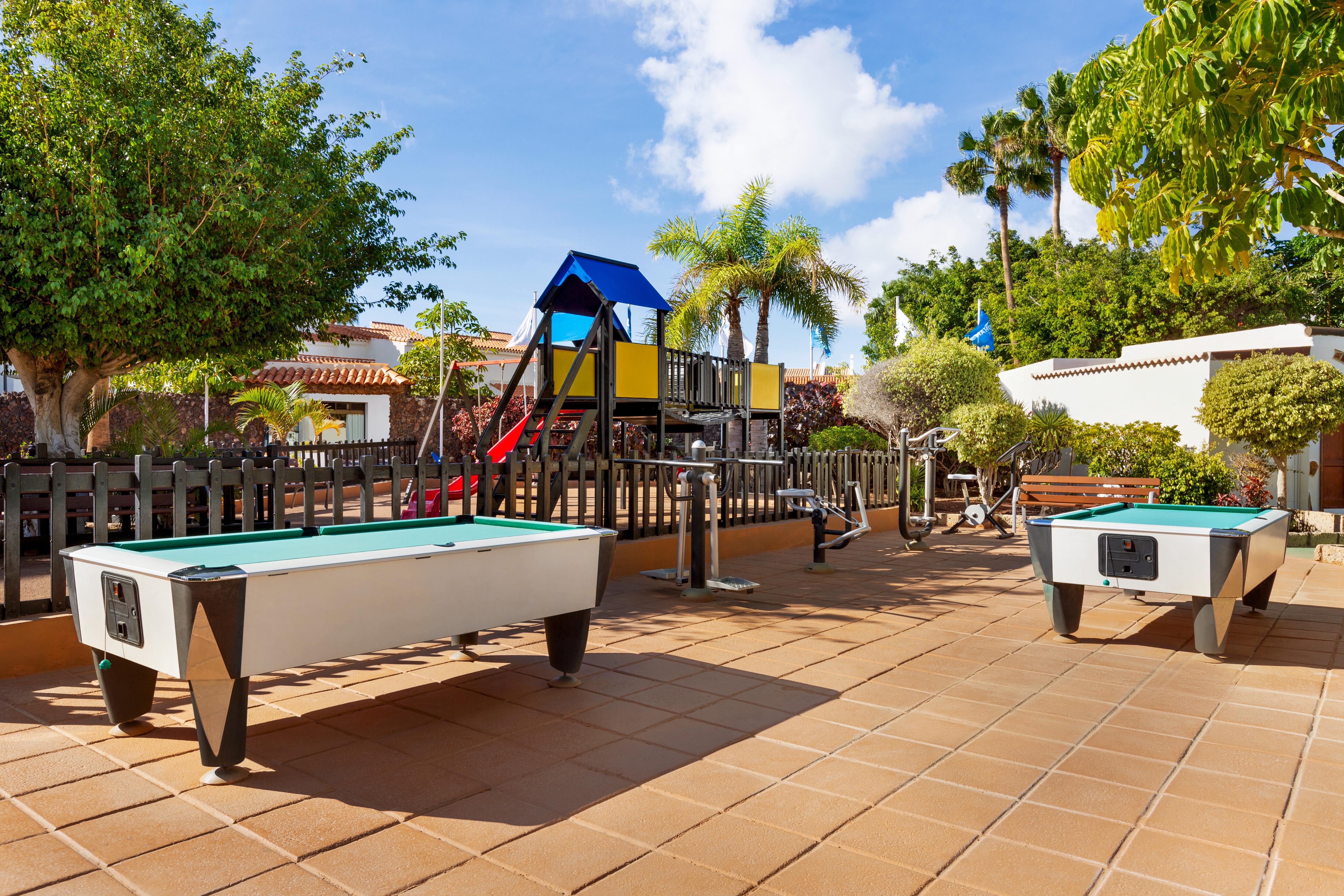 Wyndham Residences Golf Del Sur サンミゲル・デ・アボナ エクステリア 写真