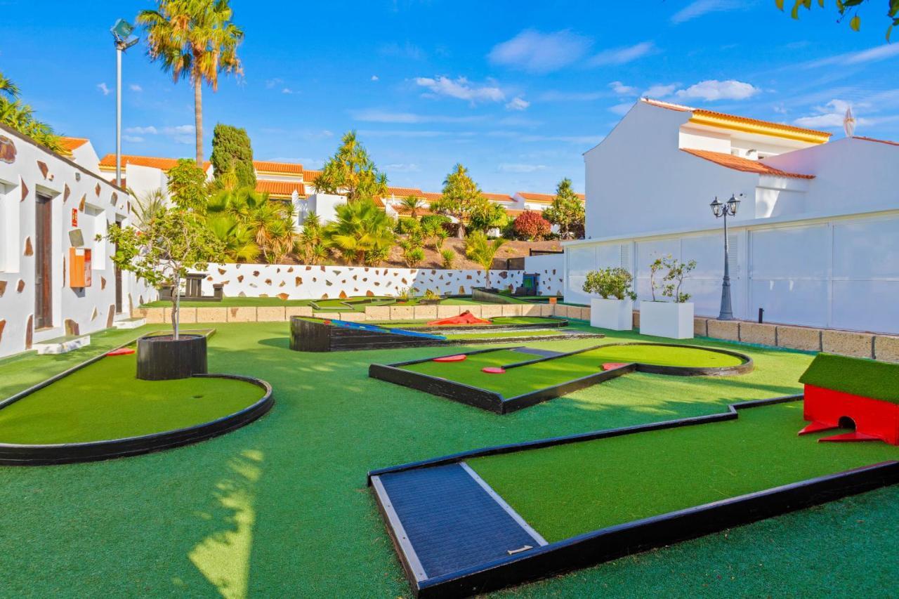 Wyndham Residences Golf Del Sur サンミゲル・デ・アボナ エクステリア 写真